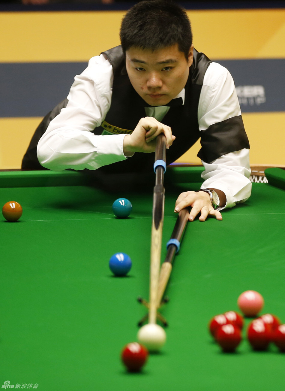 德泽尔比的 德泽尔比的