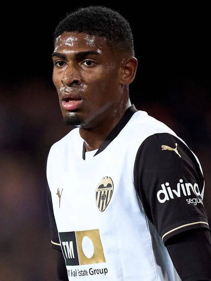 越的表现和 越的表现和