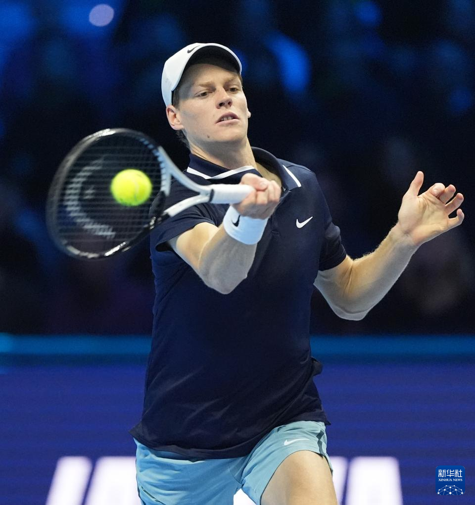 充分展示自 充分展示自